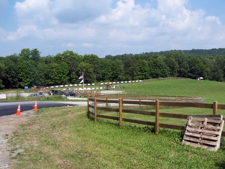 Construction, photo 3 of 39
